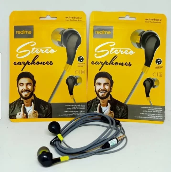 Realme Buds 2 Wired Magnetic Earphones (RMA155) 
